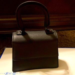 Small black purse